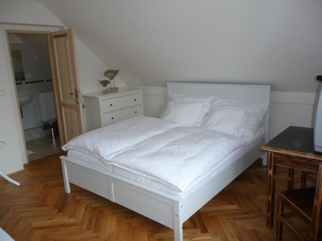 Penzion Venkoff Sazava  Luaran gambar